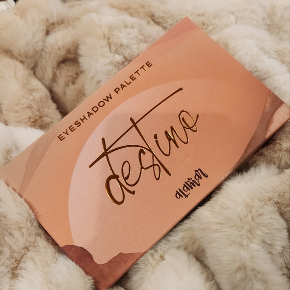 ALAMOR- Destino Eyeshadow Palette - Picture 4 of 4